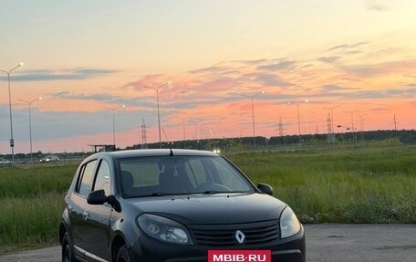 Renault Sandero I, 2013 год, 340 000 рублей, 2 фотография