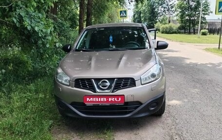 Nissan Qashqai, 2011 год, 900 000 рублей, 1 фотография