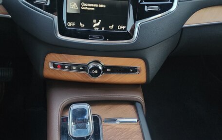 Volvo XC90 II рестайлинг, 2021 год, 5 350 000 рублей, 17 фотография
