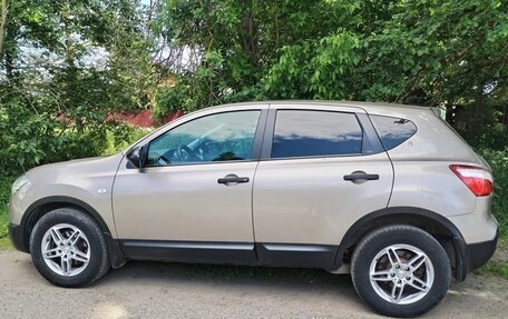 Nissan Qashqai, 2011 год, 900 000 рублей, 3 фотография