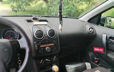 Nissan Qashqai, 2011 год, 900 000 рублей, 9 фотография