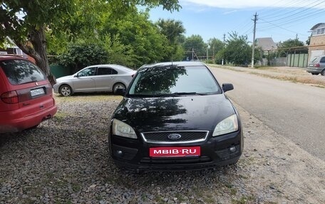 Ford Focus II рестайлинг, 2005 год, 350 000 рублей, 1 фотография