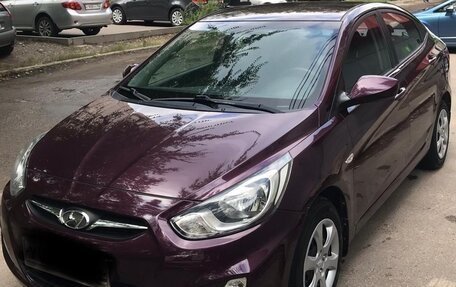 Hyundai Solaris II рестайлинг, 2011 год, 1 250 000 рублей, 4 фотография