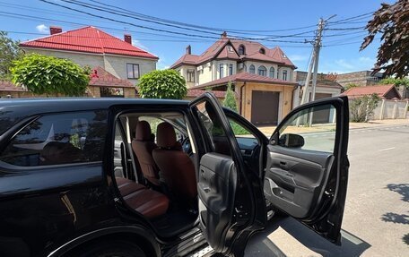 Mitsubishi Outlander III рестайлинг 3, 2015 год, 1 850 000 рублей, 25 фотография