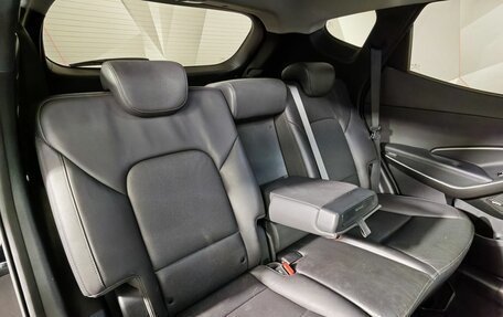 Hyundai Santa Fe III рестайлинг, 2018 год, 2 295 000 рублей, 16 фотография
