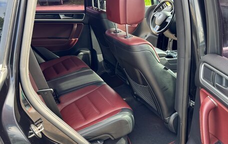 Volkswagen Touareg III, 2016 год, 3 300 000 рублей, 8 фотография