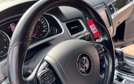 Volkswagen Touareg III, 2016 год, 3 300 000 рублей, 2 фотография
