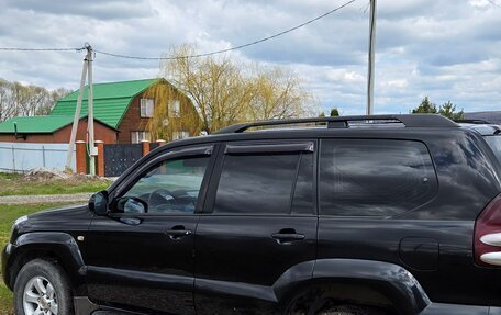 Toyota Land Cruiser Prado 120 рестайлинг, 2004 год, 1 350 000 рублей, 2 фотография