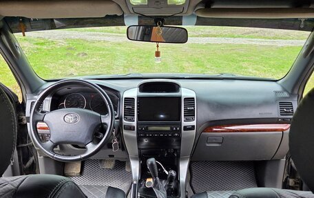 Toyota Land Cruiser Prado 120 рестайлинг, 2004 год, 1 350 000 рублей, 10 фотография