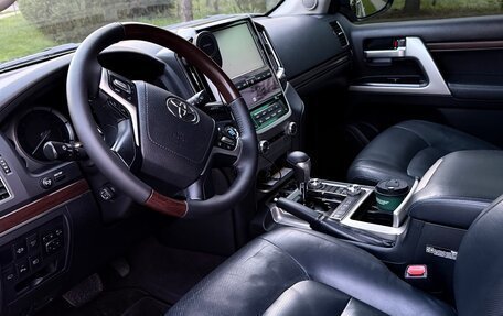 Toyota Land Cruiser 200, 2015 год, 4 870 000 рублей, 19 фотография