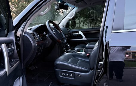 Toyota Land Cruiser 200, 2015 год, 4 870 000 рублей, 21 фотография