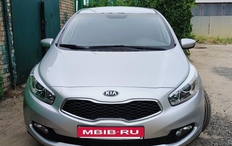 KIA cee'd III, 2012 год, 1 190 000 рублей, 2 фотография