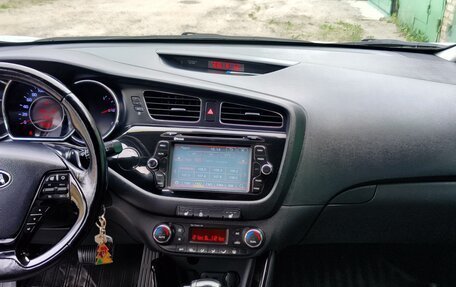 KIA cee'd III, 2012 год, 1 190 000 рублей, 15 фотография