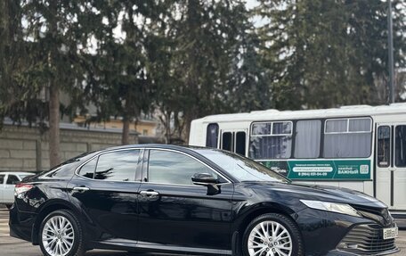 Toyota Camry, 2021 год, 2 800 000 рублей, 7 фотография
