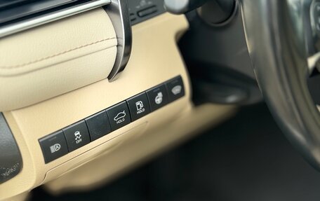 Toyota Camry, 2021 год, 2 800 000 рублей, 14 фотография