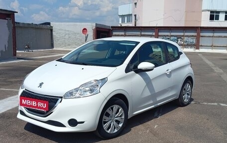 Peugeot 208 II, 2014 год, 790 000 рублей, 2 фотография