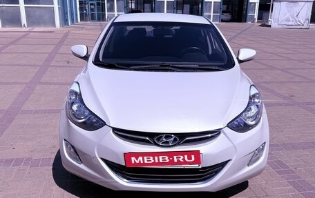 Hyundai Elantra V, 2012 год, 1 135 000 рублей, 3 фотография