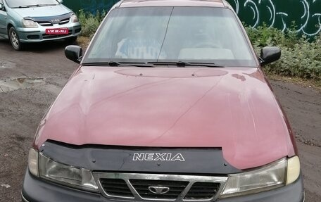 Daewoo Nexia I рестайлинг, 2000 год, 120 000 рублей, 1 фотография