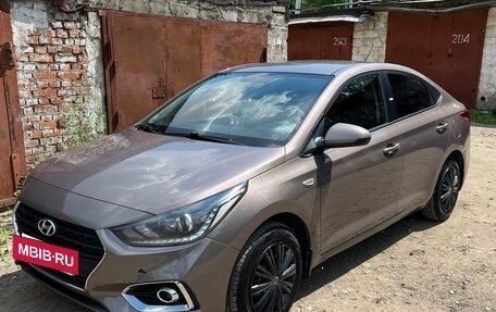 Hyundai Solaris II рестайлинг, 2018 год, 1 300 000 рублей, 2 фотография
