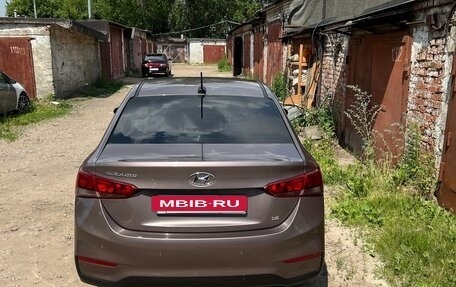 Hyundai Solaris II рестайлинг, 2018 год, 1 300 000 рублей, 5 фотография
