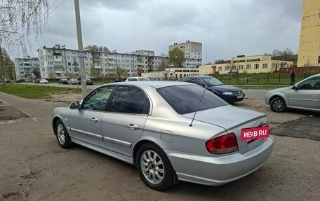Hyundai Sonata IV рестайлинг, 2011 год, 500 000 рублей, 3 фотография