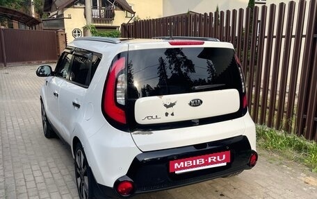 KIA Soul II рестайлинг, 2015 год, 1 080 000 рублей, 12 фотография