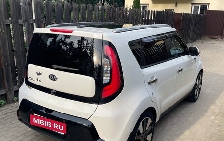 KIA Soul II рестайлинг, 2015 год, 1 080 000 рублей, 9 фотография
