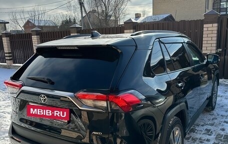 Toyota RAV4, 2020 год, 3 800 000 рублей, 3 фотография