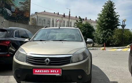 Renault Sandero I, 2011 год, 650 000 рублей, 2 фотография