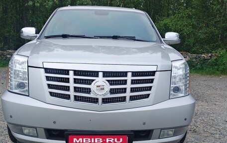 Cadillac Escalade III, 2011 год, 2 300 000 рублей, 6 фотография