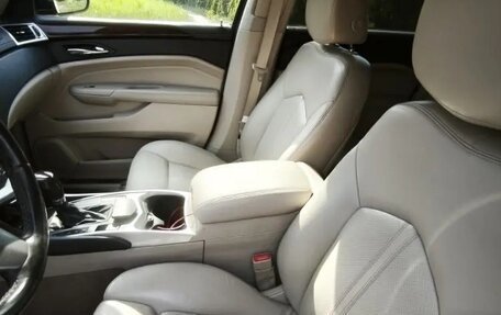 Cadillac SRX II рестайлинг, 2011 год, 920 000 рублей, 4 фотография