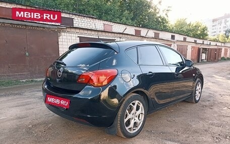 Opel Astra J, 2011 год, 650 000 рублей, 5 фотография