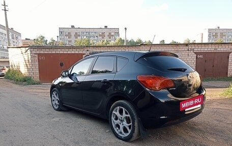 Opel Astra J, 2011 год, 650 000 рублей, 7 фотография