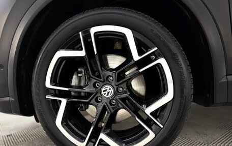 Volkswagen Tiguan, 2024 год, 4 200 000 рублей, 9 фотография