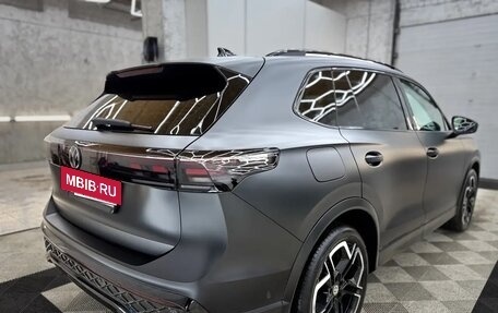 Volkswagen Tiguan, 2024 год, 4 200 000 рублей, 4 фотография