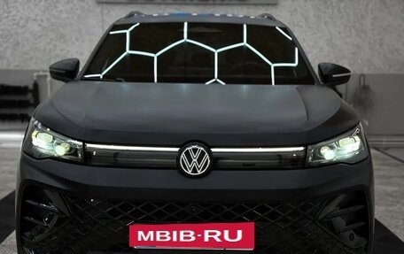 Volkswagen Tiguan, 2024 год, 4 200 000 рублей, 6 фотография