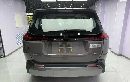 Toyota RAV4, 2026 год, 4 120 000 рублей, 6 фотография