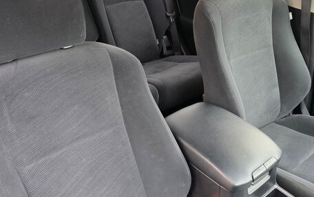Toyota Land Cruiser Prado 150 рестайлинг 2, 2017 год, 4 000 000 рублей, 16 фотография