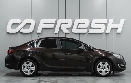 Opel Astra J, 2013 год, 897 000 рублей, 5 фотография