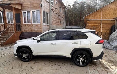 Toyota RAV4, 2019 год, 3 480 000 рублей, 6 фотография