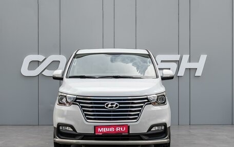 Hyundai Grand Starex Grand Starex I рестайлинг 2, 2020 год, 3 370 000 рублей, 3 фотография