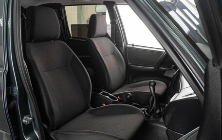 Chevrolet Niva I рестайлинг, 2015 год, 619 000 рублей, 8 фотография