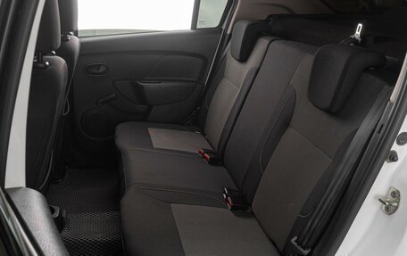 Renault Logan II, 2020 год, 979 000 рублей, 12 фотография