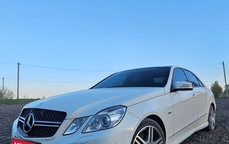 Mercedes-Benz E-Класс, 2009 год, 1 550 000 рублей, 1 фотография