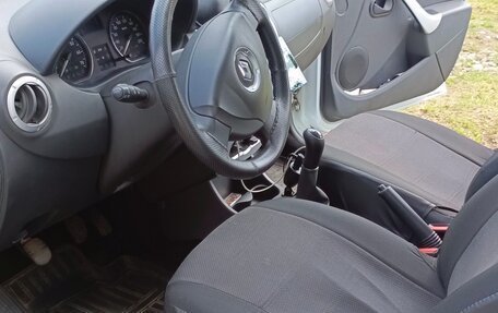 Renault Logan I, 2014 год, 559 000 рублей, 9 фотография