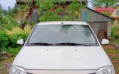 Renault Logan I, 2014 год, 559 000 рублей, 1 фотография