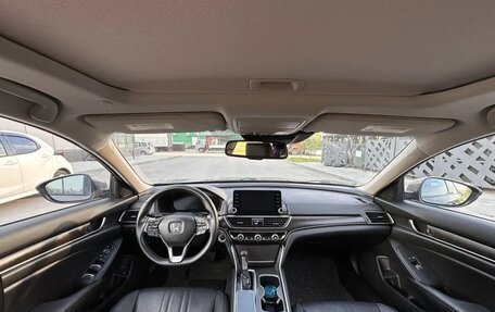 Honda Accord IX рестайлинг, 2019 год, 3 050 000 рублей, 10 фотография