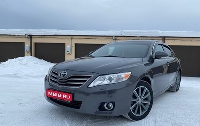 Toyota Camry, 2010 год, 1 330 000 рублей, 1 фотография