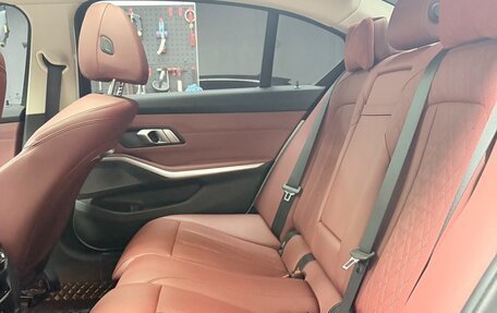 BMW 3 серия, 2023 год, 3 070 000 рублей, 15 фотография