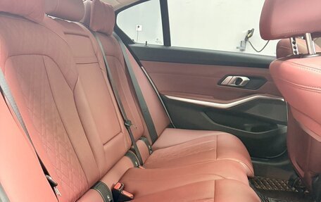 BMW 3 серия, 2023 год, 3 070 000 рублей, 13 фотография